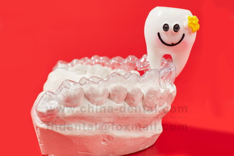 Essential Post-Braces: Comfortable and Aesthetic Clear Retainers
